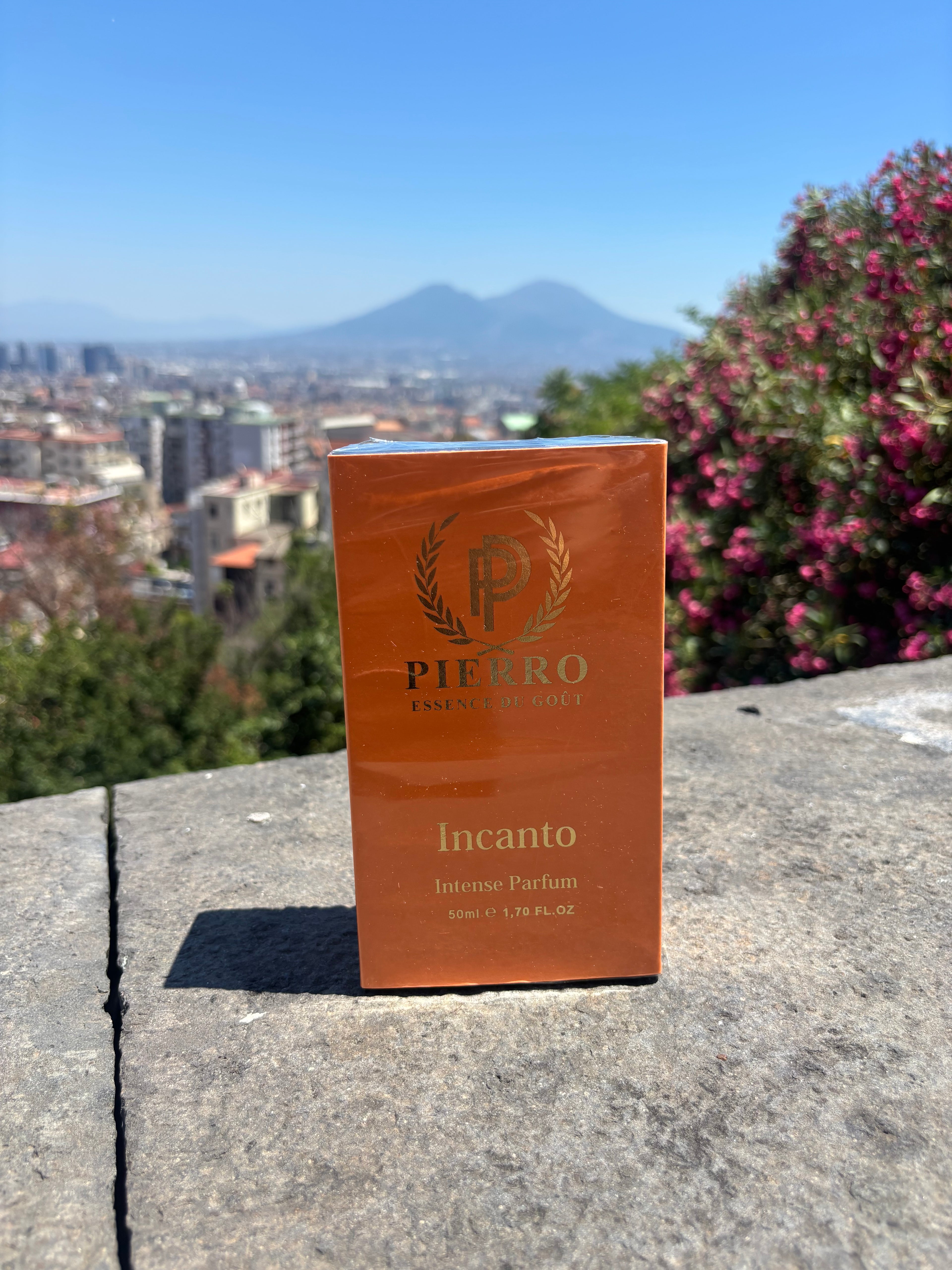 INCANTO - avvolgente , magnetico , vellutato , ipnotico.