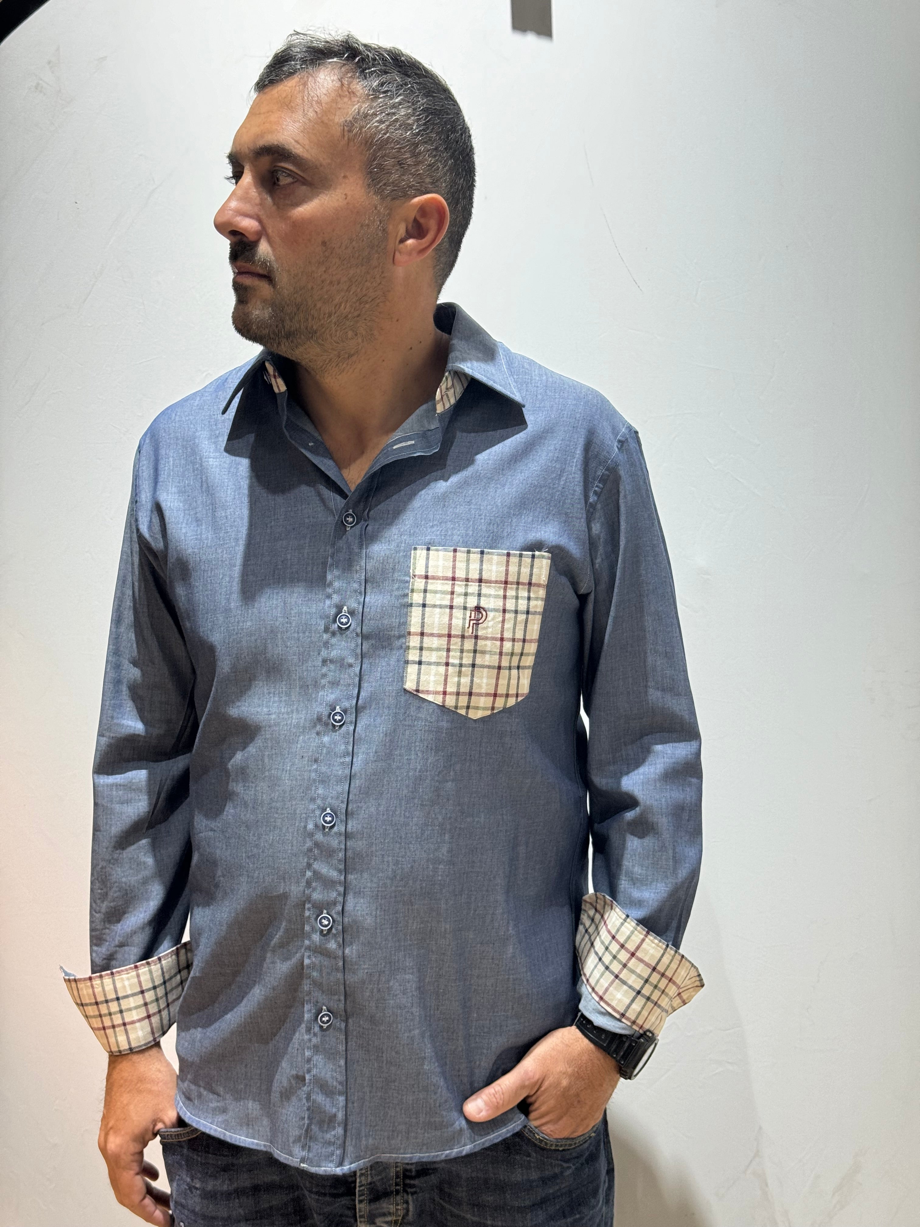 Camicia Regular Fit in Cotone Leggero con Dettagli Check - logo ricamato - Camiceria Pierro